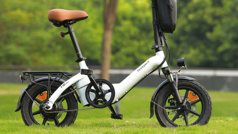 Es la bicicleta eléctrica más vendida en Amazon y cuesta poco más de 400 euros