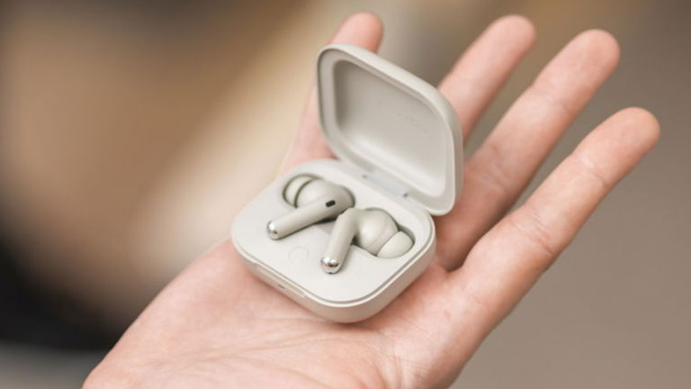 Motorola Buds + con Sound by Bose: 30 horas de música sin parar y calidad que vas a notar, por menos de 60 euros