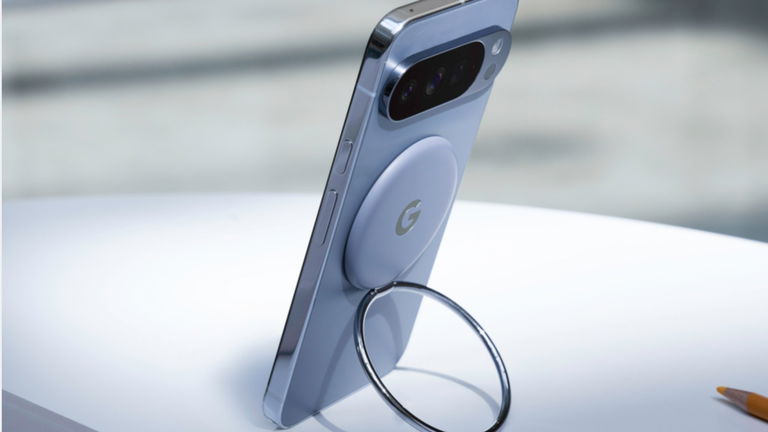 Olvídate de los accesorios incómodos: así funciona Pixelsnap, la revolución magnética que estrenan los Pixel 10