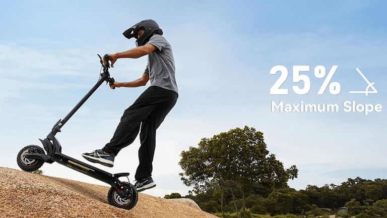 Motor de 2000 W y 80 kilómetros de autonomía: la última mole de iScooter está a precio de derribo