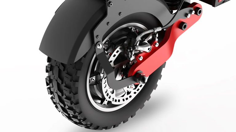 Ahorra 250 euros en este patinete eléctrico con 2400 W de motor, suspensión de alta gama y ruedas todoterreno