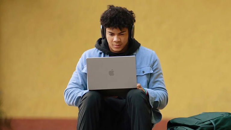 El mejor MacBook para la vuelta al cole se derrumba como pocas veces lo ha hecho en una oferta
