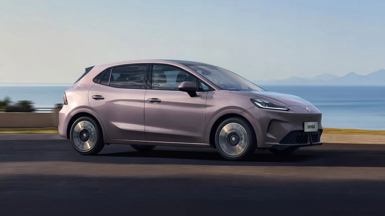 El primer coche eléctrico del mercado con batería de estado sólido es mucho más barato de lo que imaginas