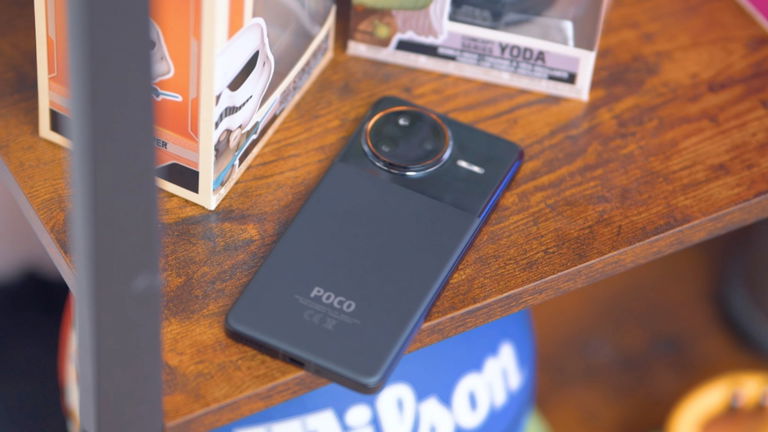 El móvil más completo por menos de 500 euros: apellido Ultra, Snapdragon 8 Elite y sorprendente cámara