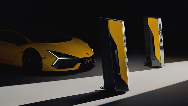 Estos altavoces de gama alta están inspirados en el diseño de un Lamborghini... y son casi igual de caros