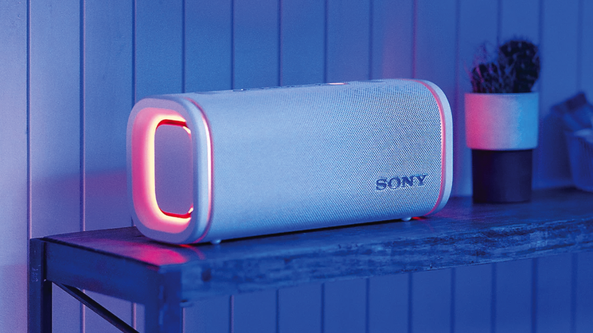 Altavoz Sony de alta gama con 25h de batería, luces de colores y sonido contundente con 100 euros de descuento