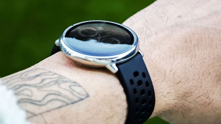 Este nuevo reloj inteligente es de lo mejor por menos de 100 euros: GPS, 10 días de batería y pantalla AMOLED