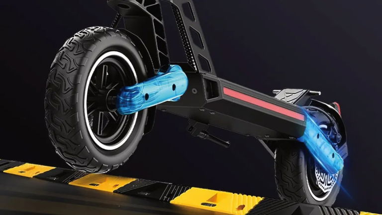 Doble suspensión, luces LED laterales y un precio difícil de igualar: este patinete eléctrico todoterreno es baratísimo