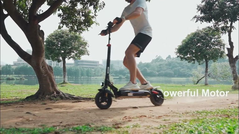 Doble suspensión, motor de 500 W y un diseño espectacular: por menos de 300 euros este patinete eléctrico es un regalo