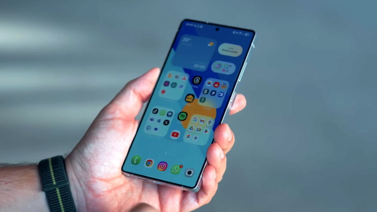 One UI 8.5 llegaría a finales de 2025 según una filtración