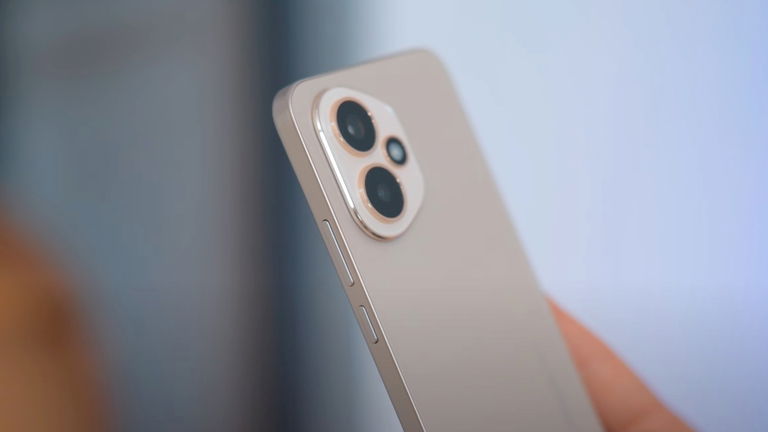 Uno de los más delgados y con mayor batería del mercado: 332 euros por este smartphone con cámara de 200 MP