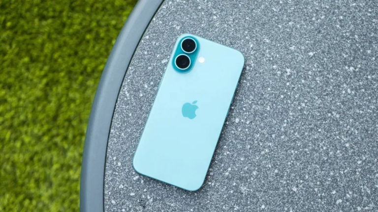 Este es el momento perfecto para comprar un iPhone 16: PcComponentes ha derrumbado su precio a mínimos