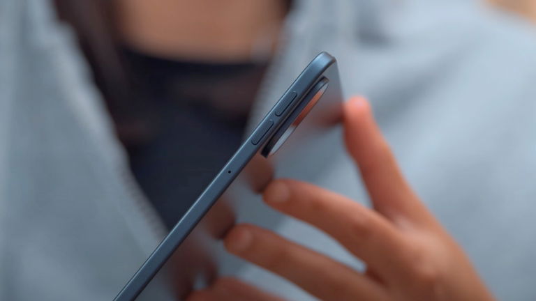 La tablet definitiva de 2025: Snapdragon 8 Elite, 256 GB, pantalla de 13" y batería 'infinita' por 441 euros