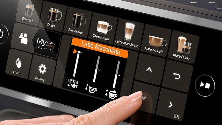 Conviértete en el mejor barista (de tu casa) con esta cafetera superautomática con 12 variedades de café