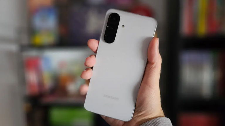 El Samsung Galaxy A56 5G baja de precio en Amazon y se convierte en una de las compras más seguras de su gama
