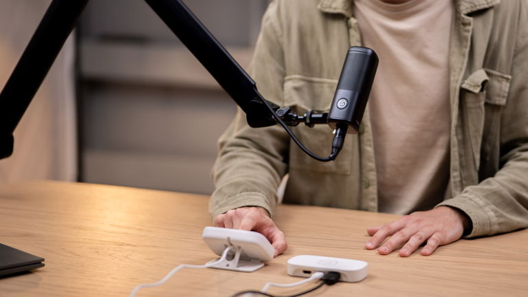 Qué equipo se necesita para grabar un podcast: kit básico y consejos para pasar de amateur a pro
