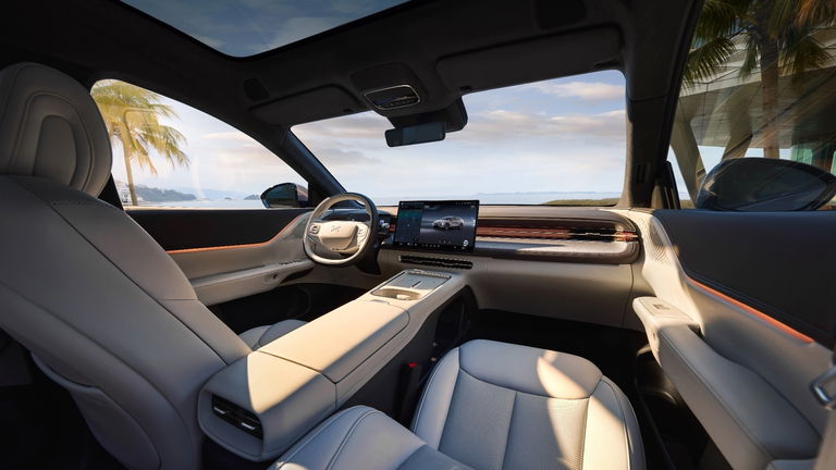 XOS 8.5 ya está disponible: todas las novedades que van a llegar a los coches de Xpeng con la nueva OTA