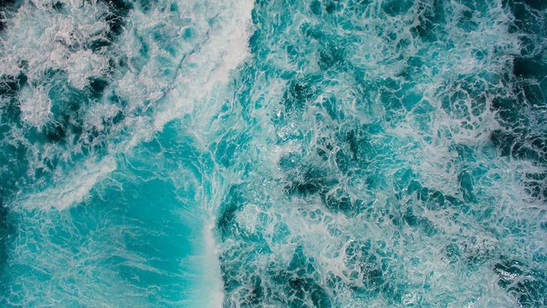 China puede reducir el CO2 del agua del mar. Una nueva máquina es capaz de convertirlo en plástico biodegradable