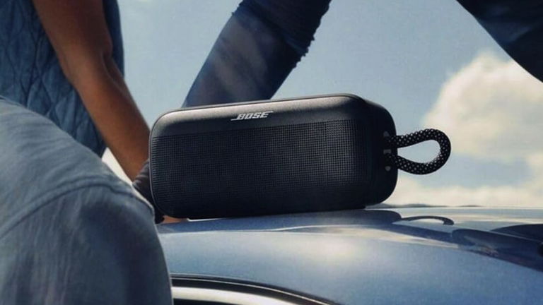 Bose hunde el precio de este altavoz Bluetooth: sonido top, resistencia al agua y 20 horas de batería