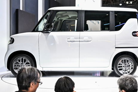 El arma secreta de BYD para el mercado global: un coche eléctrico pequeño, barato y con puertas correderas