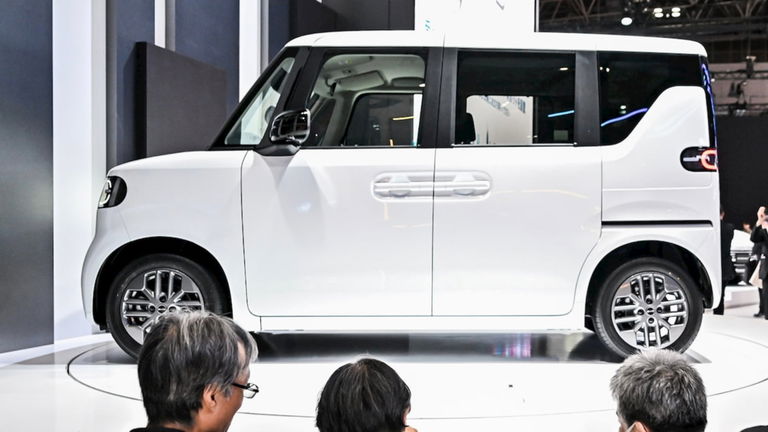 El arma secreta de BYD para el mercado global: un coche eléctrico pequeño, barato y con puertas correderas