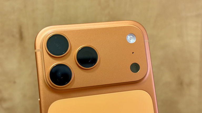 Estaba harto de abrir la cámara de mi iPhone por error al cerrar notificaciones. Por suerte, con este ajuste también puedes evitarlo