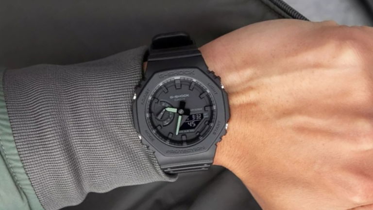 Casio rebaja su G-Shock más ligero: caja de carbono, 51 gramos de peso y resistencia de 20 BAR