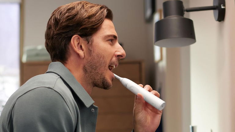 Pásate al cepillo eléctrico Philips con sensor de presión y temporizador por mucho menos de lo que piensas