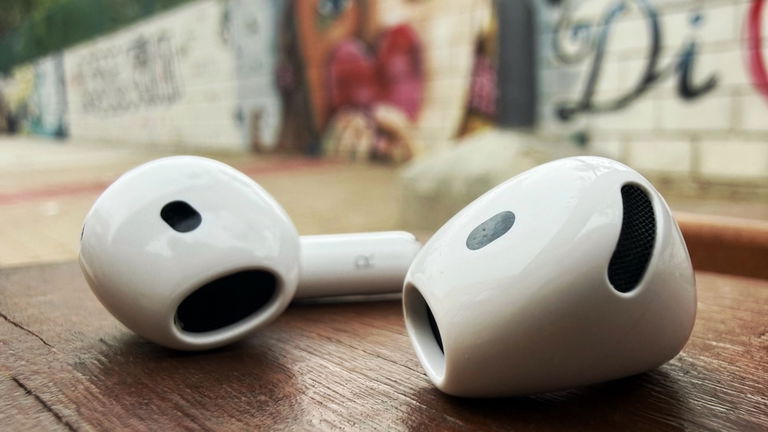 A mitad de precio: los AirPods 4 caen a su mínimo histórico en AliExpress y ahora cuestan menos de 70 euros