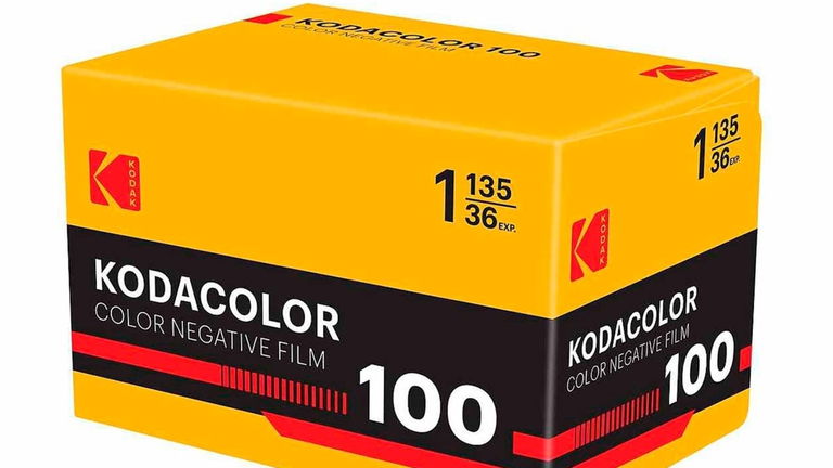 Las cámaras analógicas están de moda: tras 10 años, Kodak vuelve a vender películas