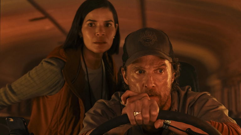 Para mí, mucho mejor que 'Gravity': este intenso thriller con Matthew McConaughey está en streaming y te va a dejar sin aliento