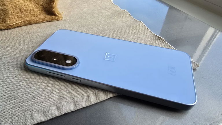 OnePlus Nord 5 en la mira: carga rapidísima, batería que aguanta todo el día y pantalla para disfrutar series y juegos