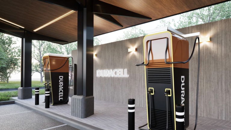 Duracell ha creado su propia red de cargadores eléctricos para coches. Y sí, son tal y como te los imaginas