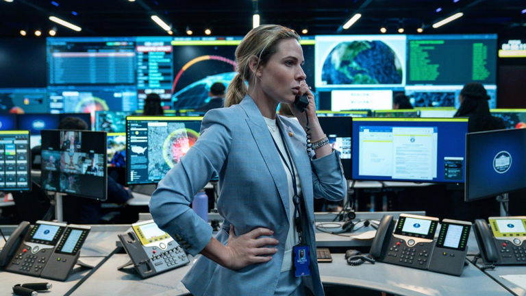 El thriller político más tenso del otoño, con Idris Elba y Rebecca Ferguson, está a punto de aterrizar en Netflix