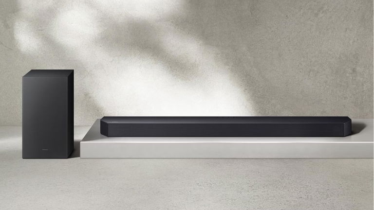 60% de descuento en una barra de sonido Samsung con Dolby Atmos, Q-Symphony y Modo Juego Pro