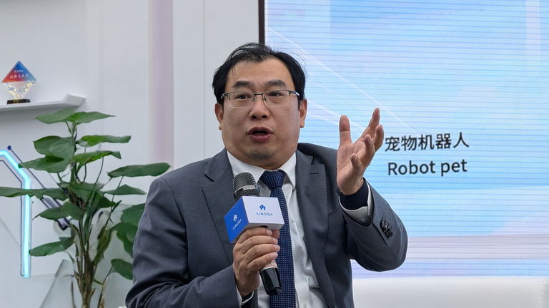 Zhang Guibing, presidente de Chery: "En el futuro, los robots trabajarán para pagar nuestro sueldo"