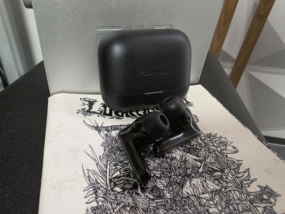 EarFun Air Pro 4 Plus, análisis: la marca más "cumplidora" vuelve a dar una lección a la gama media