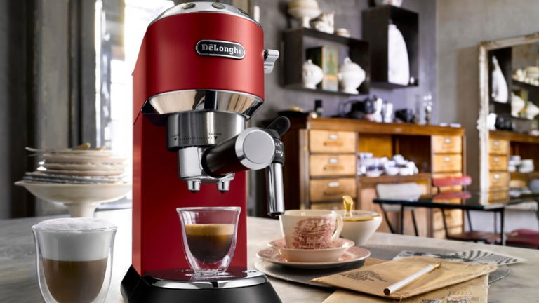 La compré hace 4 años y sigue como nueva: cafetera De'Longhi de alta calidad para los buenos cafeteros