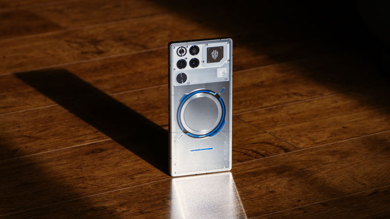 REDMAGIC 11 Pro, análisis: la bestia con refrigeración líquida y 7.500 mAh que no es de este mundo