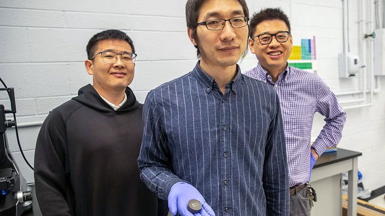 Ni se congela ni se derrite: crean un metal que mantiene su fuerza bruta entre -196°C y 600°C