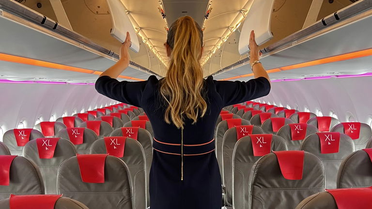 Iberia rompe todos los moldes: WiFi de alta velocidad gratuito gracias a su alianza con Starlink