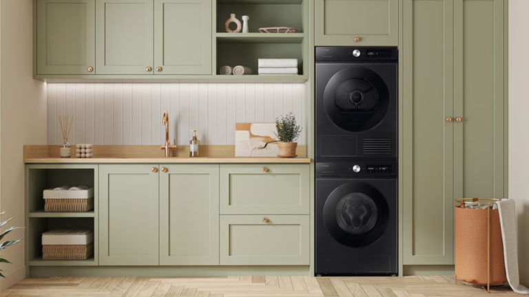 Samsung pone en marcha sus ofertas de Black Friday: esta lavadora te sale 310 euros más barata