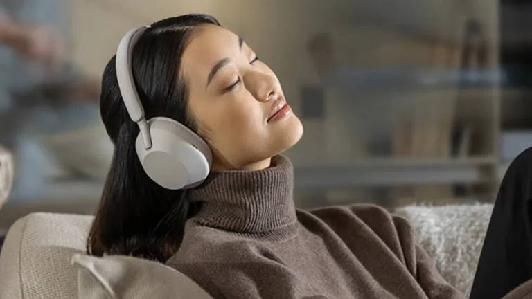 Rebaja histórica en los Sony WH-1000XM5: los (casi) mejores cascos de Sony tocan fondo en AliExpress