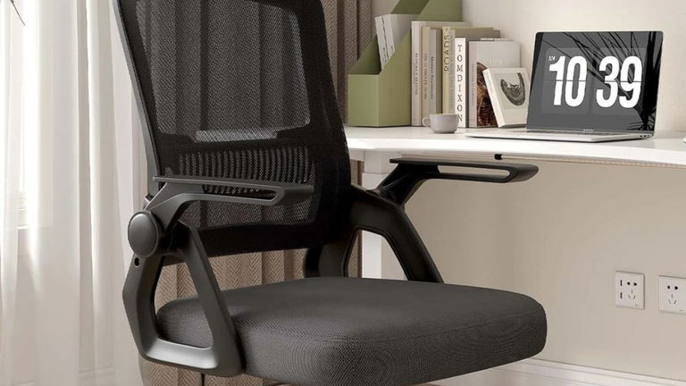 La silla de oficina mejor valorada de AliExpress solo cuesta 50 euros y pinta a agotarse por el 11 del 11