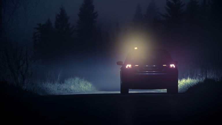 La baliza V16 más vendida de la semana puede ser tuya más barata: homologada por la DGT y datos pagados hasta 2038