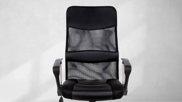 Esta silla ergonómica barata está siendo un éxito total desde que arrancó el Black Friday