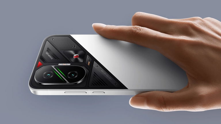 Llega el rey por menos de 300 euros: smartphone con Snapdragon 8s Gen 4, 6500 mAh de batería y diseño premium