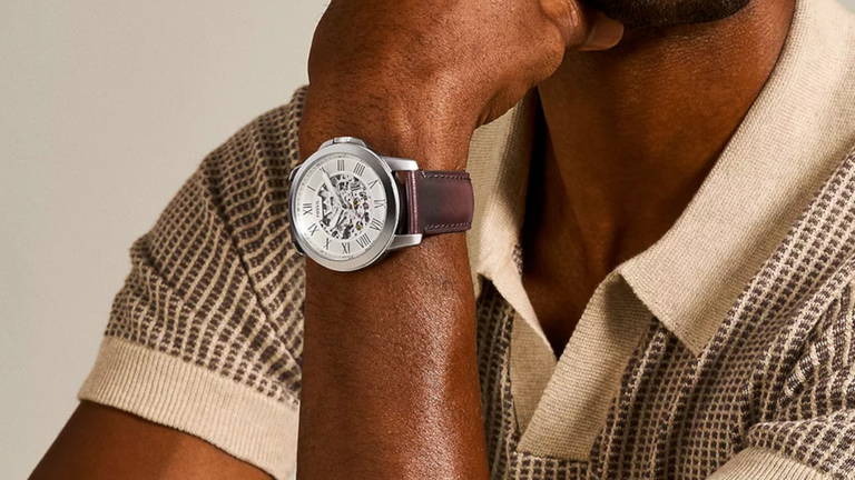 El Black Friday anticipado deja un 57% de descuento en un reloj que querrás tener en tu muñeca sí o sí