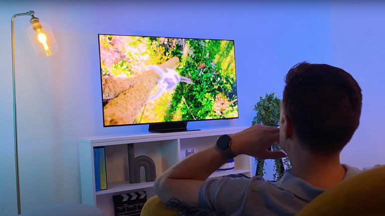 No es para ti: esta tele OLED de 83 pulgadas rompe el mercado en el Black Friday con más de 3000 euros de descuento