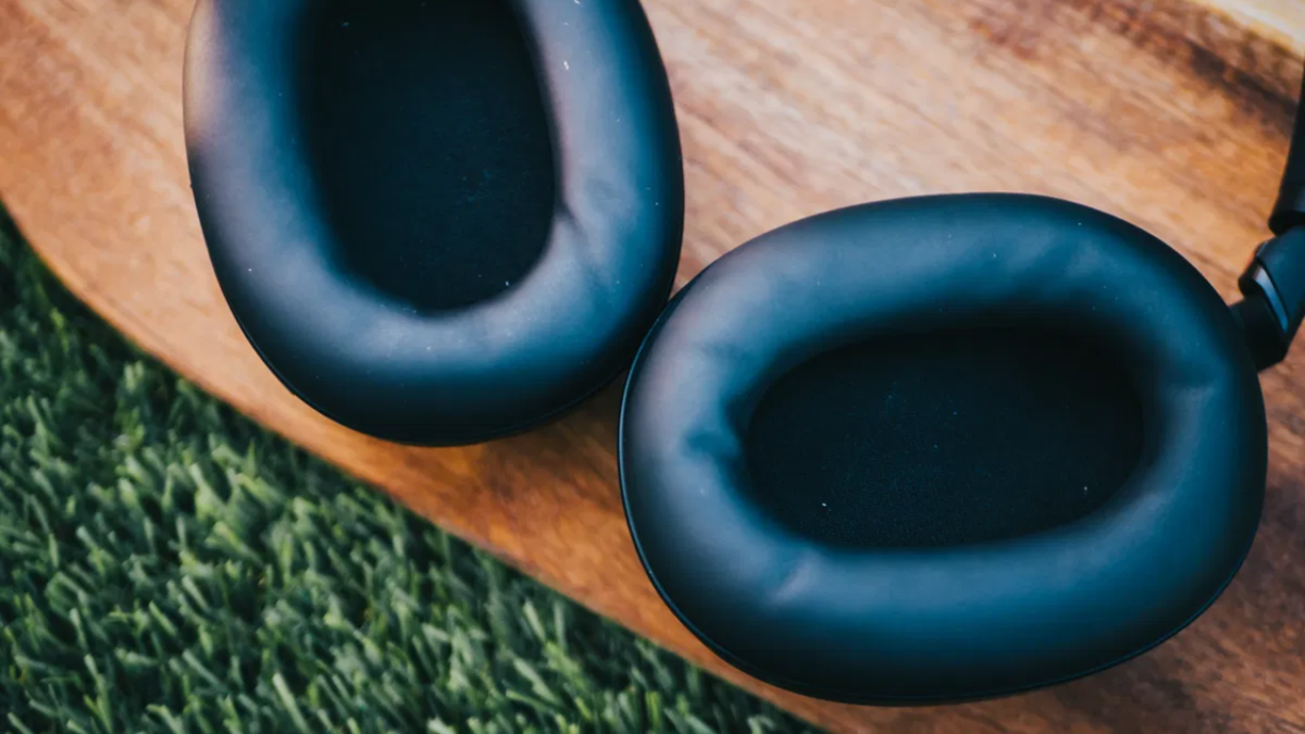 Sony desploma el precio de sus mejores cascos Bluetooth: líder en cancelación de ruido, 40h de batería y sonido sin pérdidas